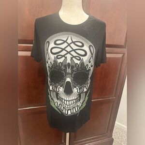 Ay Guey Men’s Black Graphic Skull T-Shirt